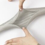 BOSSCOME Self-closing Wrap showing the grey version of the wrap being held open